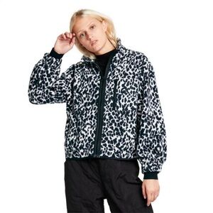 Sandy Liang Leopard Print
Sherpa Jacket new